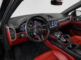 Certified 2023 Porsche Cayenne Coupe image 4