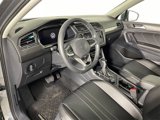 Used 2022 Volkswagen Tiguan SE w/ Panoramic Sunroof Package image 5