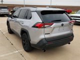 Used 2021 Toyota RAV4 LE image 3