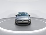 Used 2018 Volkswagen Passat 2.0T SEL Premium image 3
