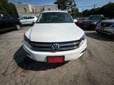 Used 2013 Volkswagen Tiguan SE image 3