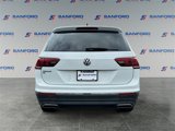 Used 2021 Volkswagen Tiguan SE w/ Panoramic Sunroof Package image 4