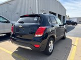 Used 2021 Chevrolet Trax LT w/ LT Convenience Package image 6