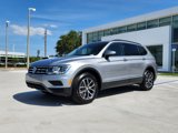 Certified 2020 Volkswagen Tiguan SE image 3