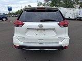 Used 2018 Nissan Rogue SV image 5