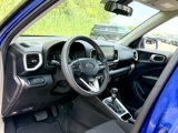 Used 2023 Hyundai Venue SE image 3