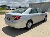 Used 2012 Toyota Camry LE image 5