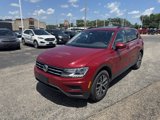 Used 2019 Volkswagen Tiguan SE w/ Panoramic Sunroof Package image 3