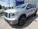 Used 2019 Nissan Titan PRO-4X image 2