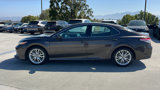Used 2018 Toyota Camry XLE image 2