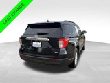 Used 2020 Ford Explorer XLT image 6