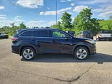Used 2016 Toyota Highlander Limited image 4