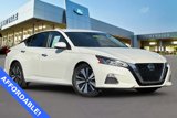 Used 2021 Nissan Altima 2.5 SV image 2