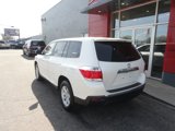 Used 2013 Toyota Highlander 4WD image 3