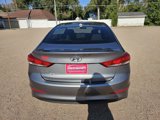 Used 2017 Hyundai Elantra SE image 4