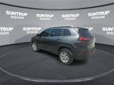 Used 2017 Jeep Cherokee Latitude w/ Cold Weather Group image 6