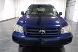 Used 2005 Toyota Highlander 4WD V6 w/ 3rd Row image 3