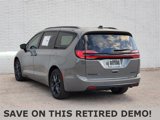 New 2025 Chrysler Pacifica Limited w/ Uconnect Theater Family Group image 3