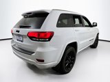 Used 2022 Jeep Grand Cherokee Laredo X image 5