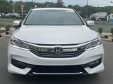 Used 2017 Honda Accord Sport image 2