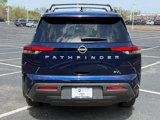 Used 2022 Nissan Pathfinder SV image 5