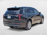 New 2025 Cadillac XT6 Luxury image 2