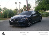 Used 2021 Toyota Camry SE image 2