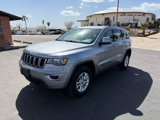 Used 2019 Jeep Grand Cherokee Laredo image 3