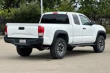 Used 2017 Toyota Tacoma SR image 4
