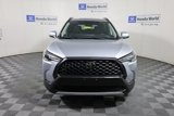 Used 2022 Toyota Corolla Cross LE image 2