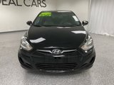 Used 2012 Hyundai Accent GLS image 2