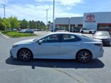 Used 2023 Toyota Camry SE image 2