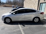 Used 2017 Kia Forte LX image 4