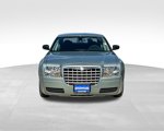 Used 2006 Chrysler 300 image 2