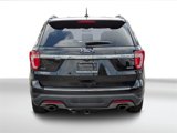 Used 2018 Ford Explorer XLT w/ Equipment Group 202A image 4