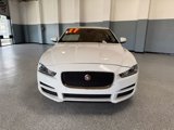 Used 2017 Jaguar XE Prestige image 2