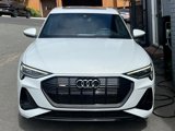 Used 2021 Audi e-tron Prestige w/ Prestige Package image 2