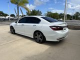 Used 2017 Honda Accord Touring image 6