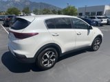 Used 2022 Kia Sportage LX image 3