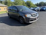 Used 2017 Dodge Grand Caravan SE w/ Power Convenience Group image 3