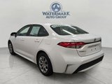 Used 2022 Toyota Corolla LE image 3