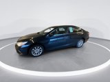 Used 2015 Toyota Camry SE image 4
