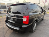 Used 2014 Chrysler Town & Country Touring-L w/ Driver Convenience Group image 6