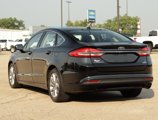 Used 2017 Ford Fusion SE w/ Fusion SE Technology Package image 5