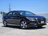 Used 2017 Hyundai Sonata Plug-In Hybrid image 3
