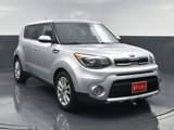 Used 2018 Kia Soul + image 2