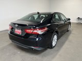 Used 2020 Toyota Camry LE image 3