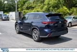 Used 2020 Toyota Highlander XLE image 4