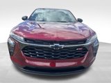 New 2025 Chevrolet Trax RS image 2