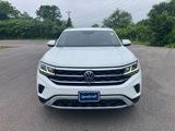 Used 2020 Volkswagen Atlas Cross Sport SEL Premium image 2